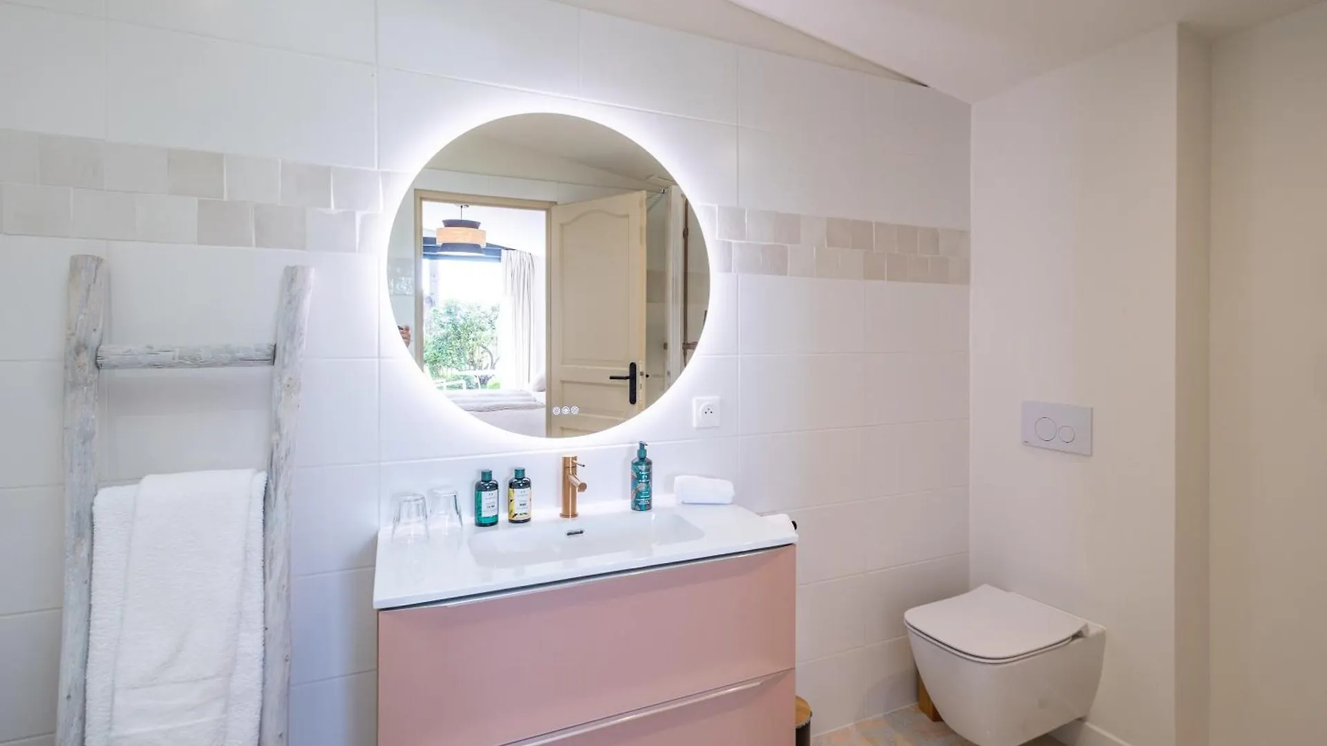 Holiday home Le Mas Gascon - Maison De Vacances 4 Etoiles Avec Piscine Et Vue Proche De Lectoure Marsolan France